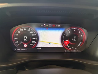 Volvo XC40 – thumbnail 9
