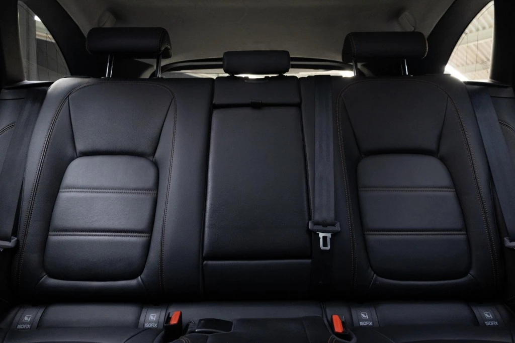Jaguar F-PACE – foto 13