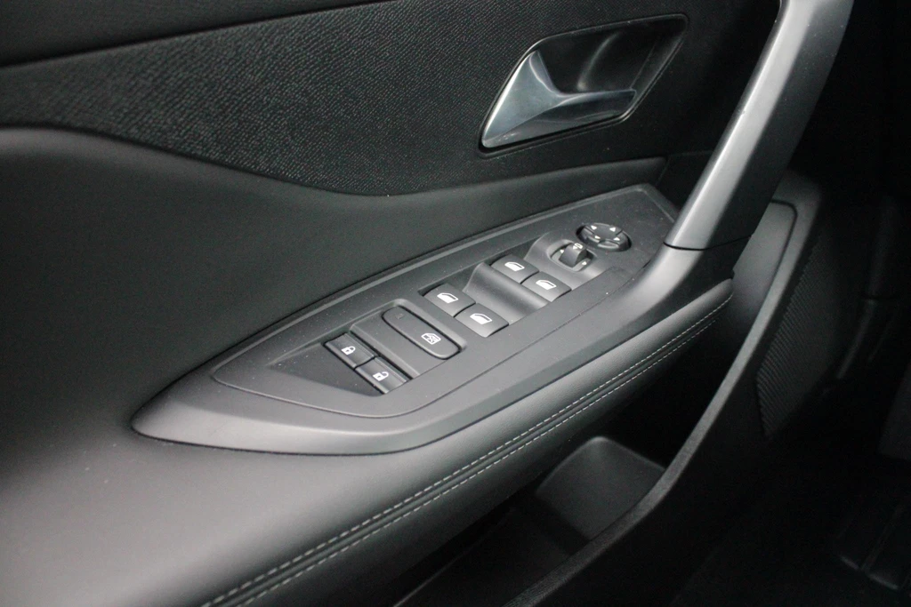 Peugeot 408 – foto 17
