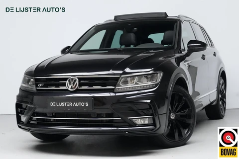 Volkswagen Tiguan 2.0 TSI 4Motion 3x R-Line Automaat 230 PK | Pano-dak | Virtual | Acc | CarPlay | Stoelverwarming | Trekhaak | Pdc |