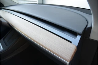 Tesla Model Y – thumbnail 30