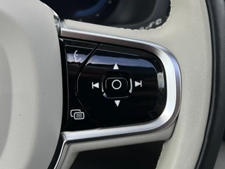 Volvo XC90 – thumbnail 18