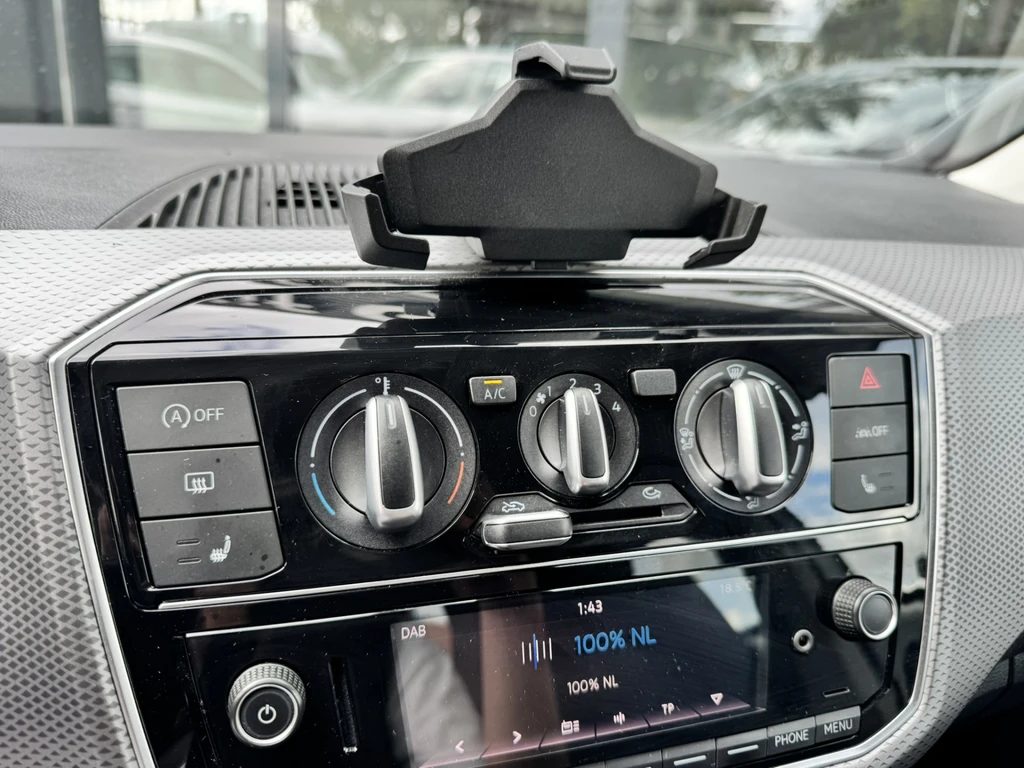 Volkswagen up! – foto 11