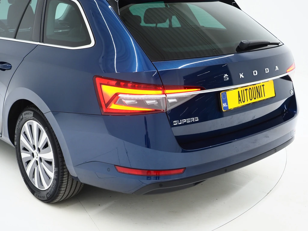Škoda Superb – foto 4