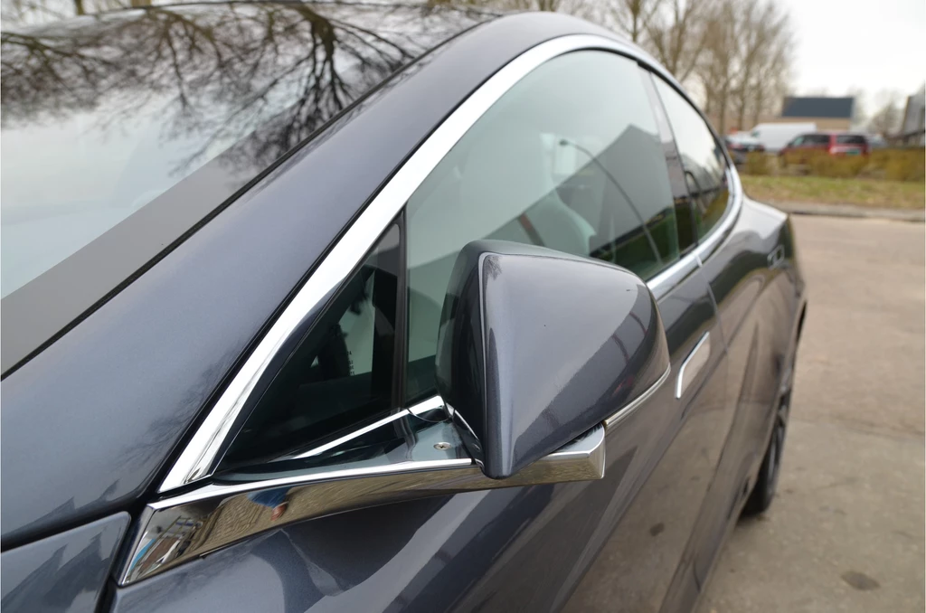 Tesla Model S – foto 29