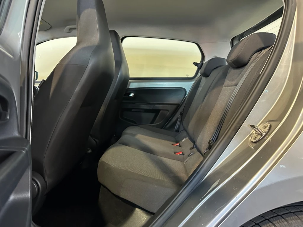 Volkswagen up! – foto 36