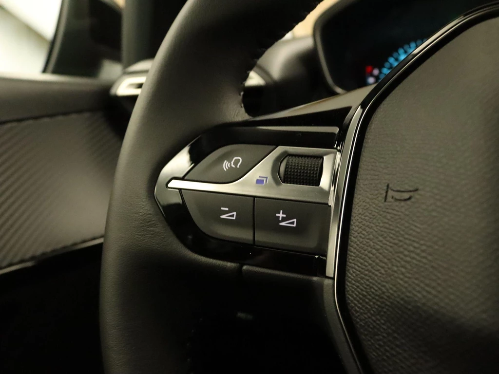 Peugeot 208 – foto 22