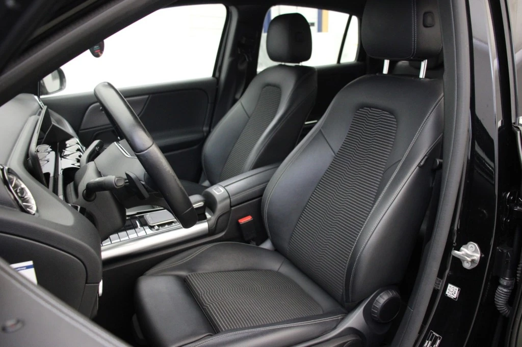 Mercedes-Benz EQA – foto 18
