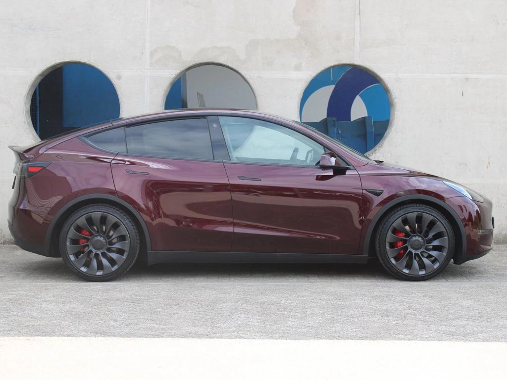 Tesla Model Y – foto 4