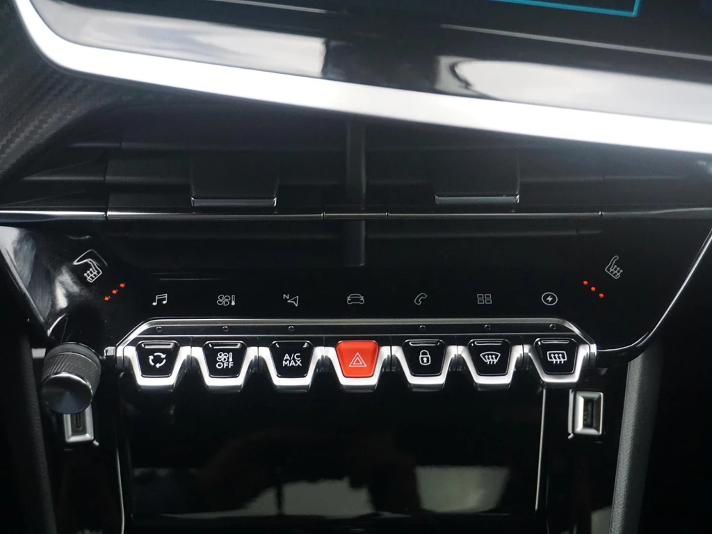 Peugeot e-2008 – foto 24