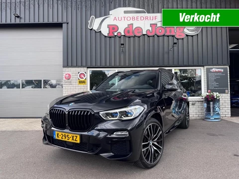BMW X5 XDRIVE40I M-Sport Individual Panoramadak Softclose Hud Laser Trekhaak Massage Mooi vol!