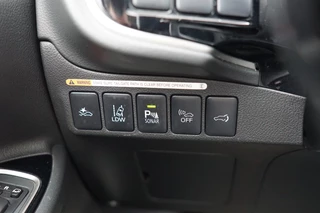 Mitsubishi Outlander – thumbnail 30
