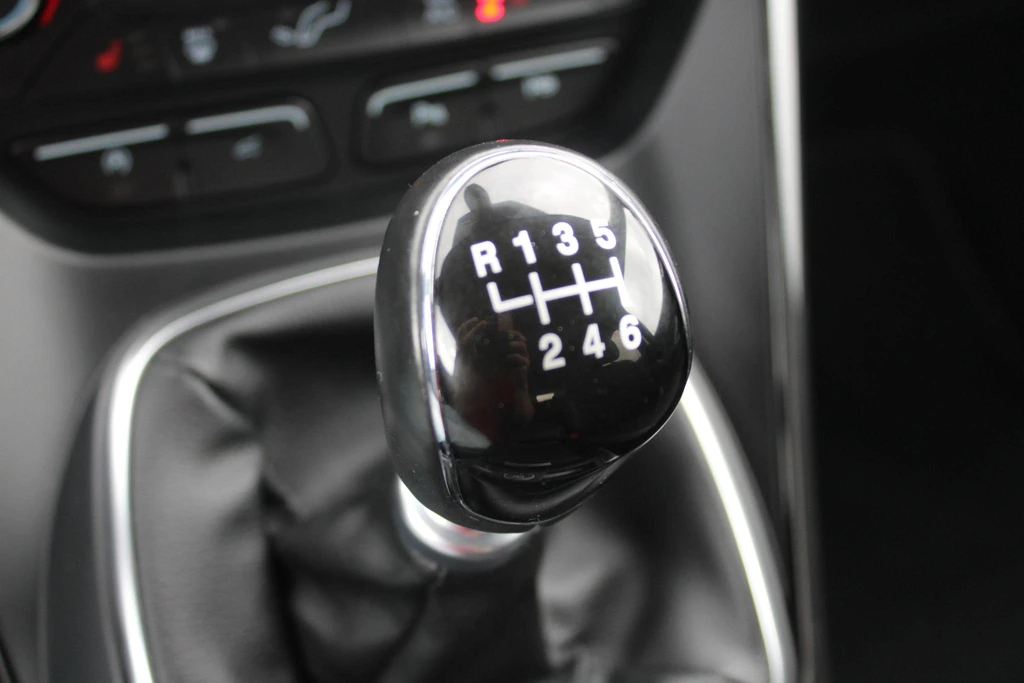 Ford Kuga – foto 21