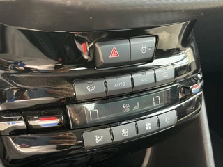 Peugeot 208 – thumbnail 15