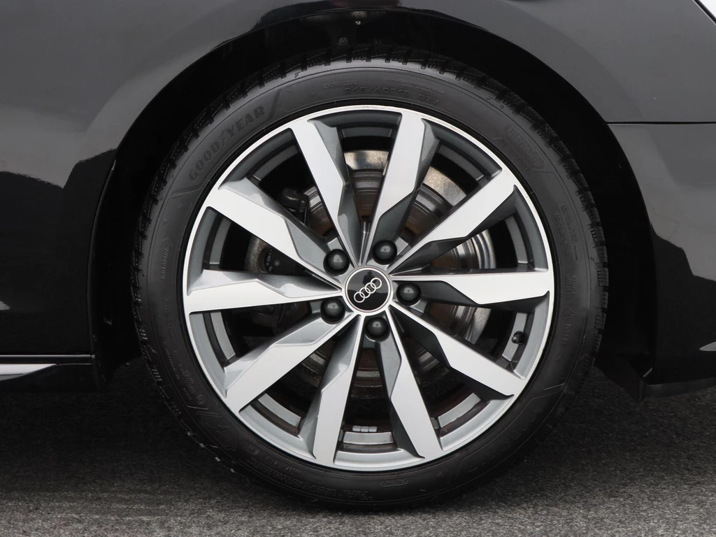 Audi A4 – foto 13