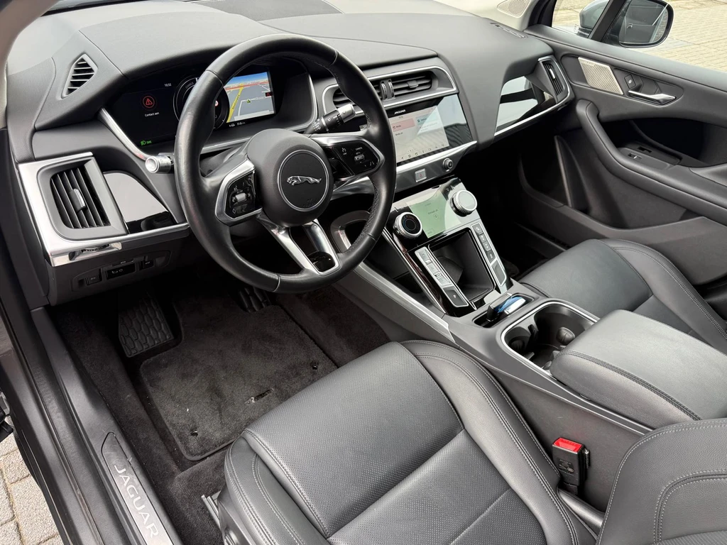 Jaguar I-PACE – foto 19