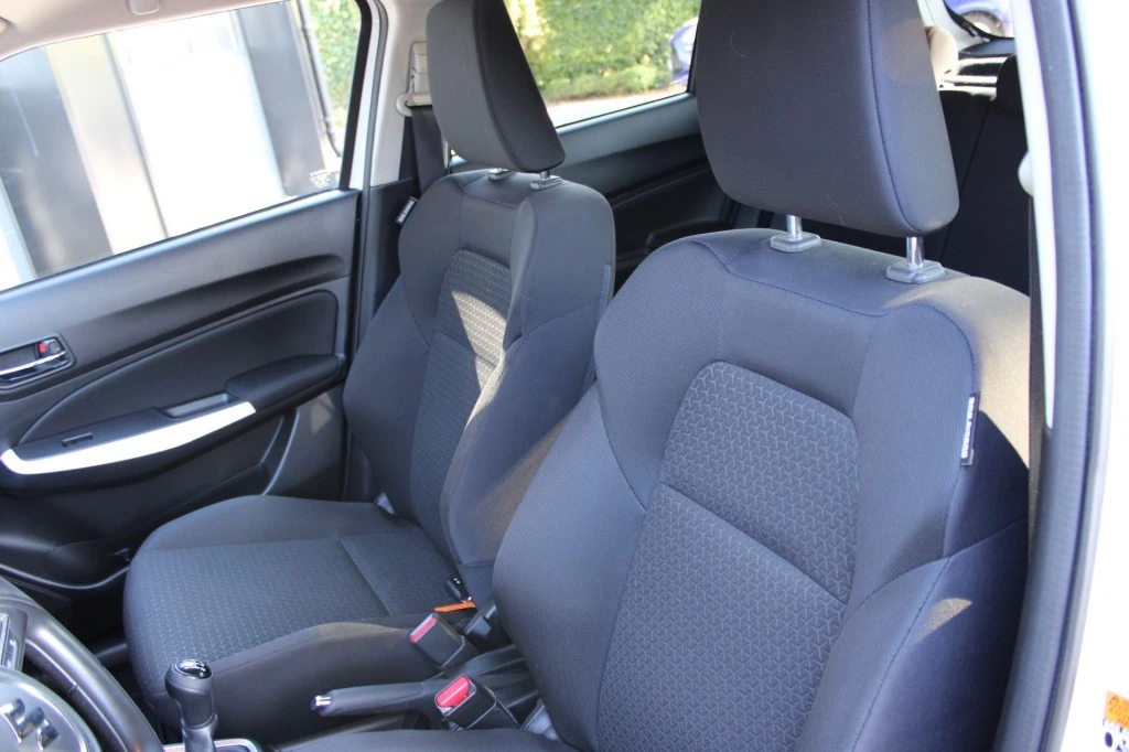 Suzuki Swift – foto 18