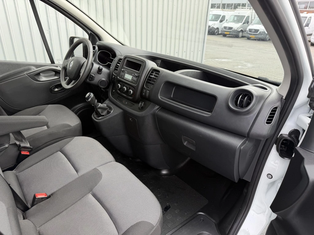Renault Trafic – foto 22