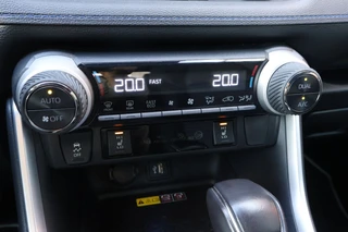 Toyota RAV4 – thumbnail 47