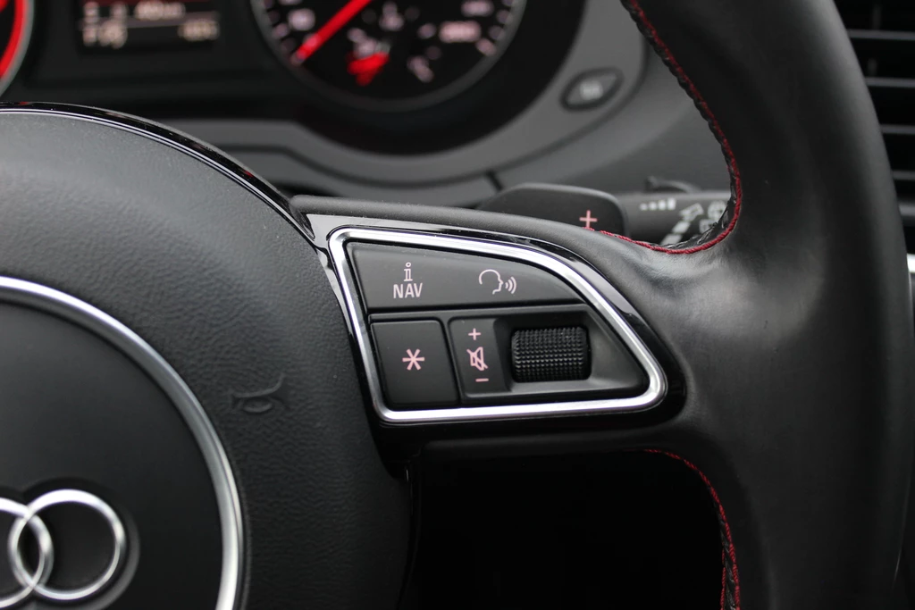 Audi Q3 – foto 33