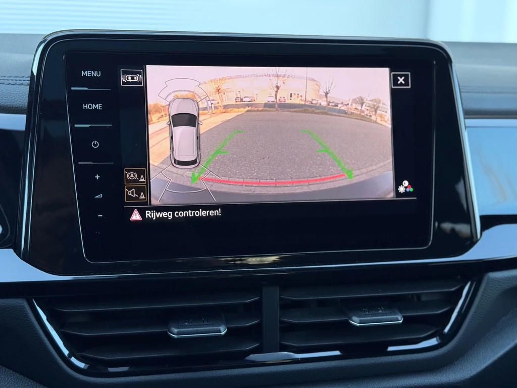 Volkswagen T-Roc – foto 22
