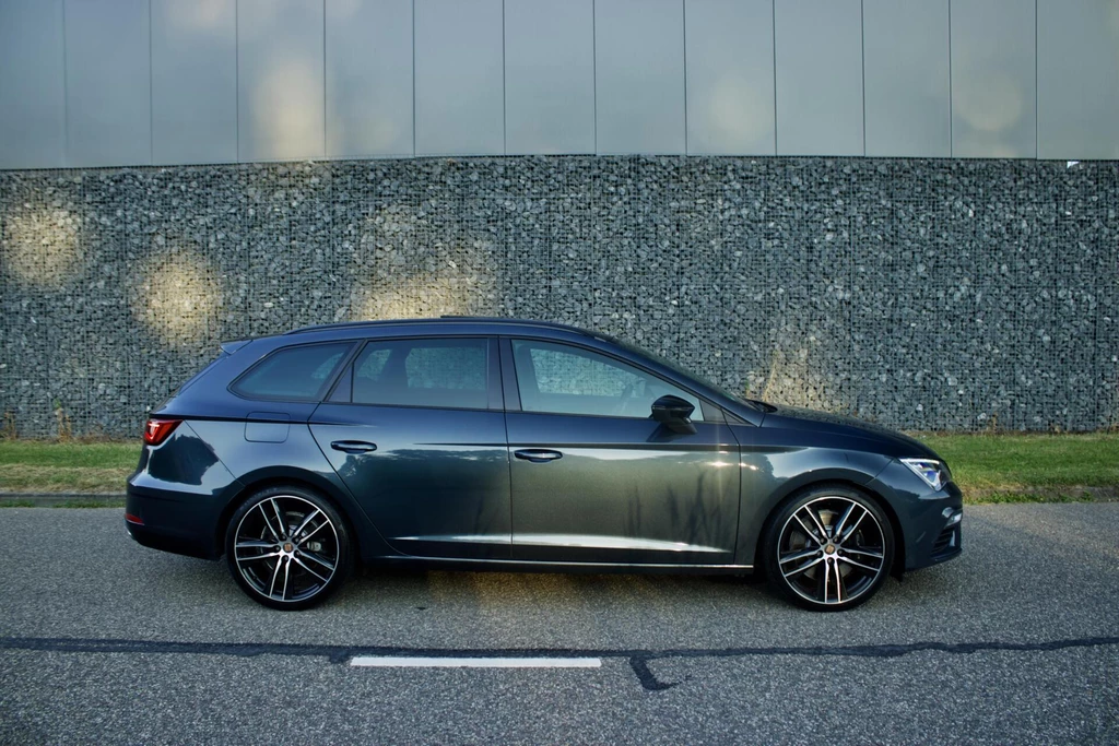 SEAT Leon – foto 7