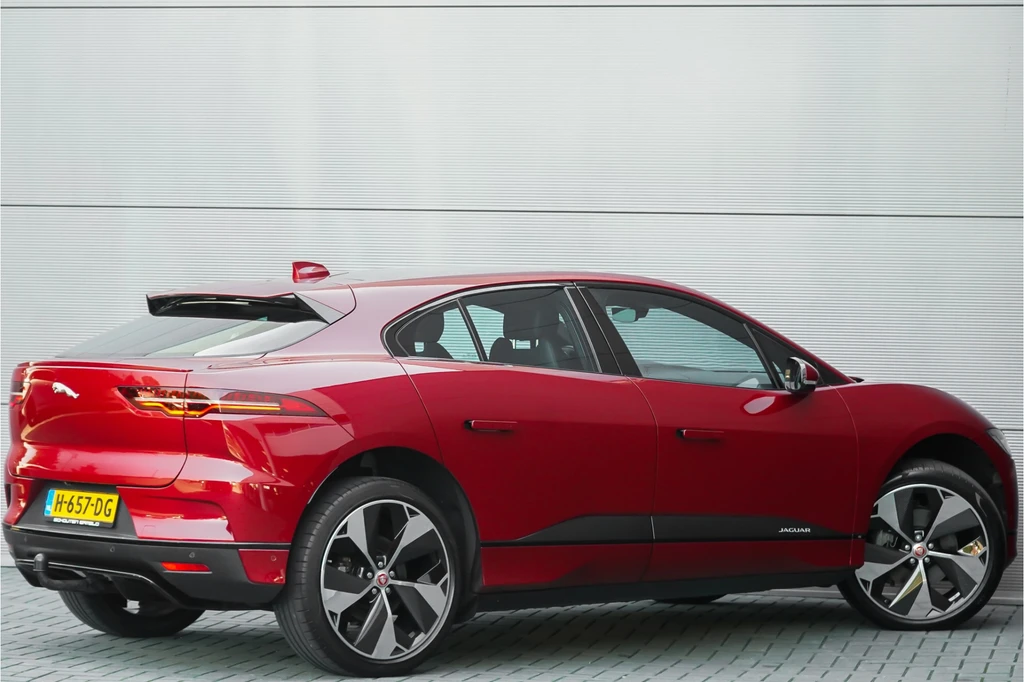 Jaguar I-PACE – foto 7