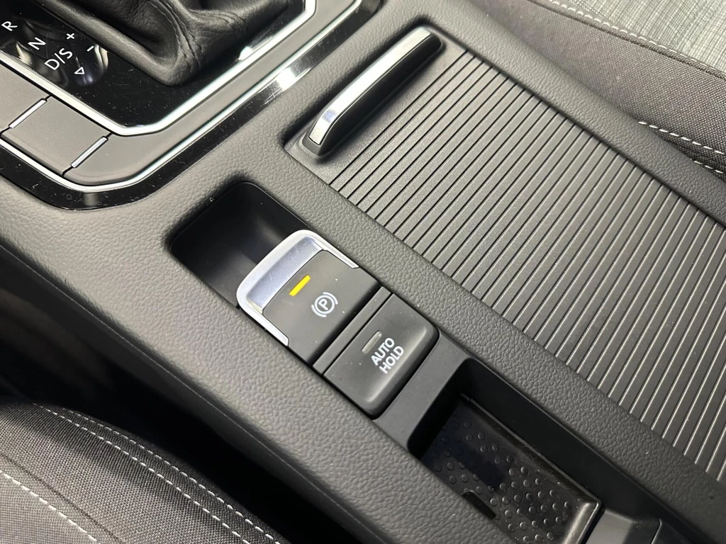 Volkswagen Passat – foto 40