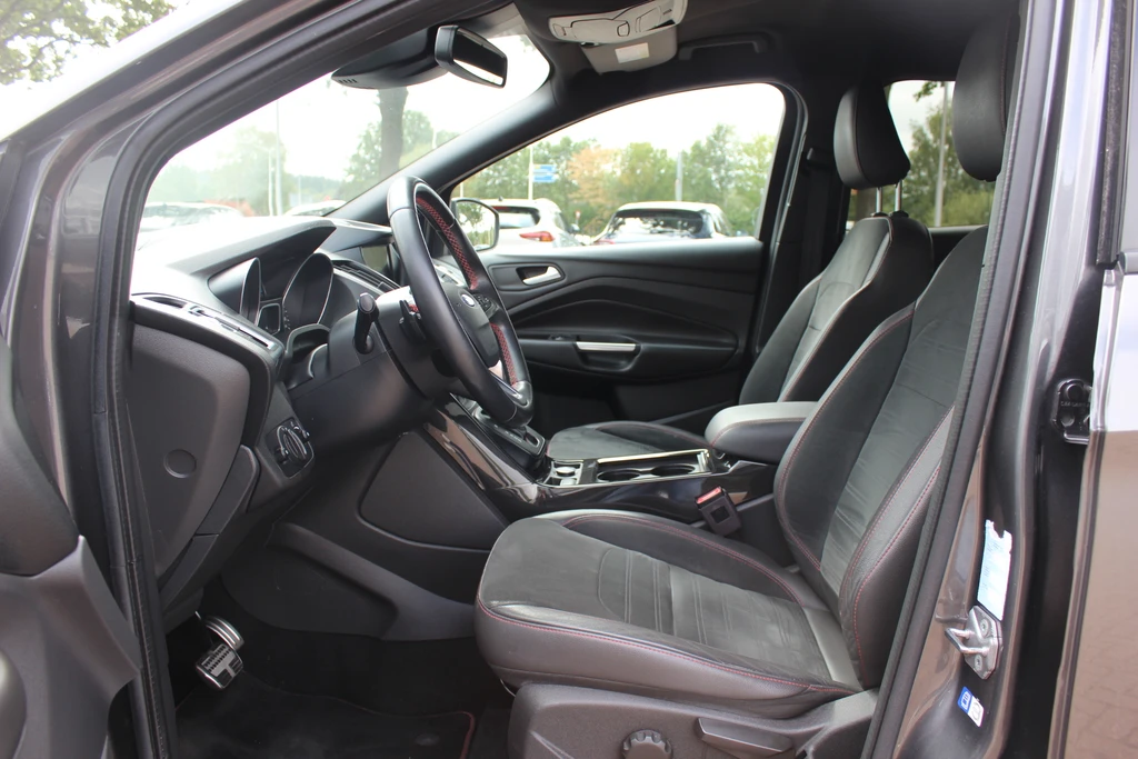 Ford Kuga – foto 12
