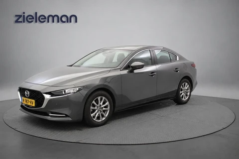 Mazda 3 2.0 e-SkyActiv-X M Hybrid 180 Comfort met Bose - Carplay, Camera, Stoelverw.