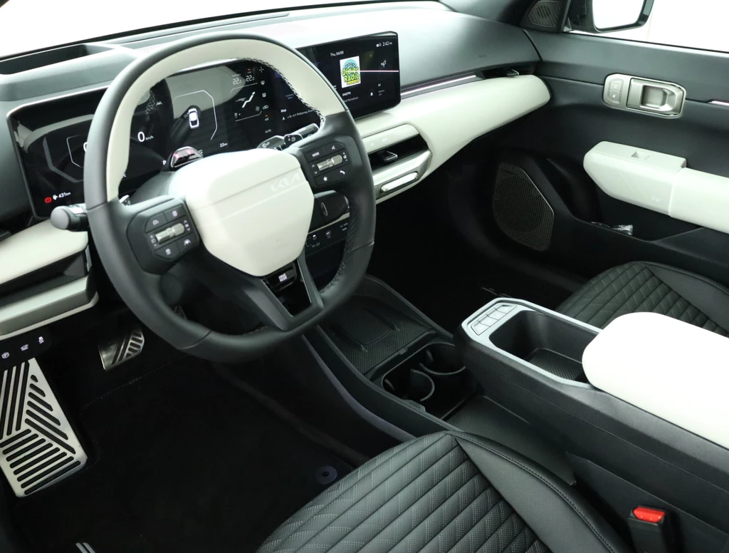 Kia EV4 – foto 19