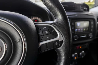 Jeep Renegade – thumbnail 29