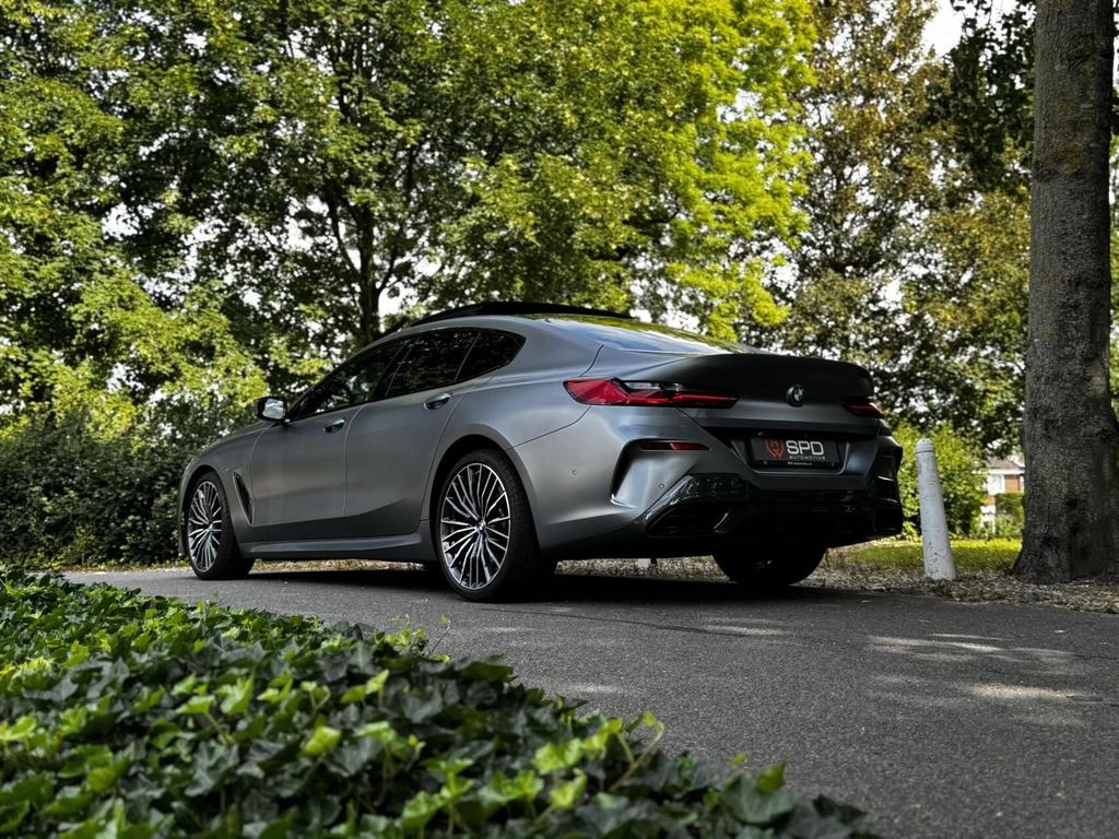 BMW 8 Serie – foto 6