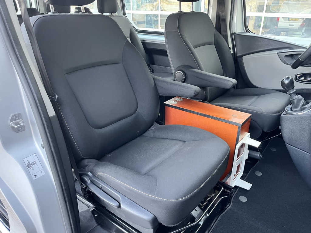 Renault Trafic – foto 12