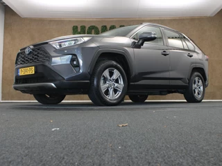 Toyota RAV4 – thumbnail 2