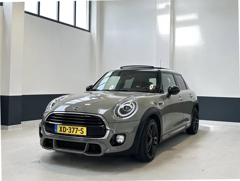 Mini 5-Deurs 1.5 John Cooper Works | NL|1 Eig | Navigatie | AIrco | LM velgen | Lederen bekleding | PDC |