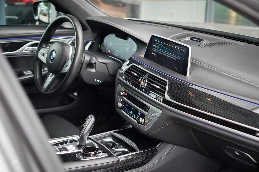 BMW 7 Serie – foto 31