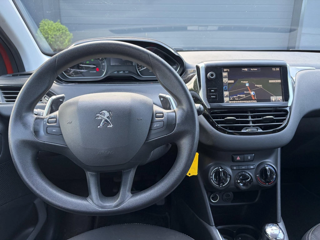 Peugeot 208 – foto 5