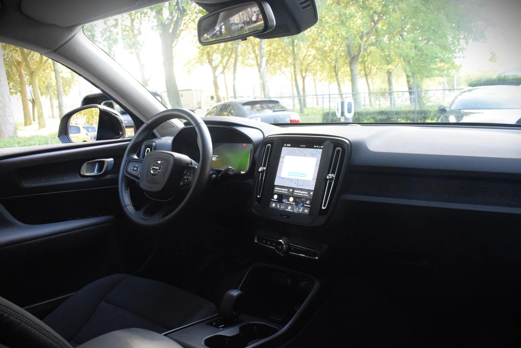 Volvo EX40 – foto 23