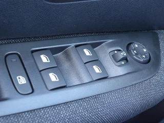 Peugeot e-208 – thumbnail 19