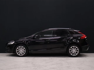 Volvo V40 – thumbnail 2