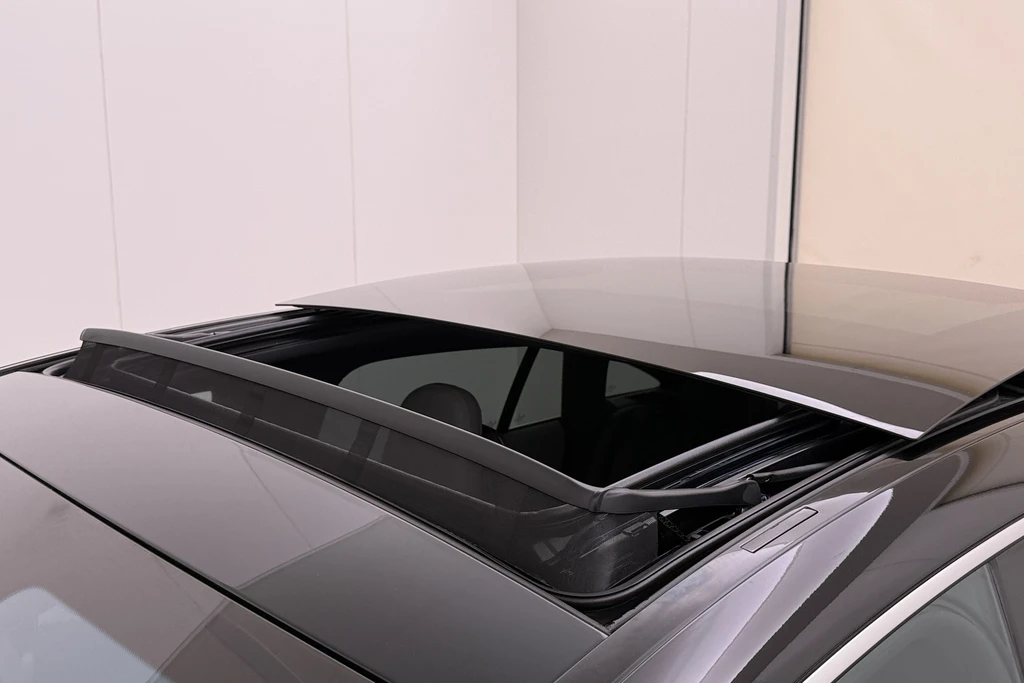 Mercedes-Benz EQE – foto 8