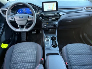 Ford Kuga – thumbnail 8