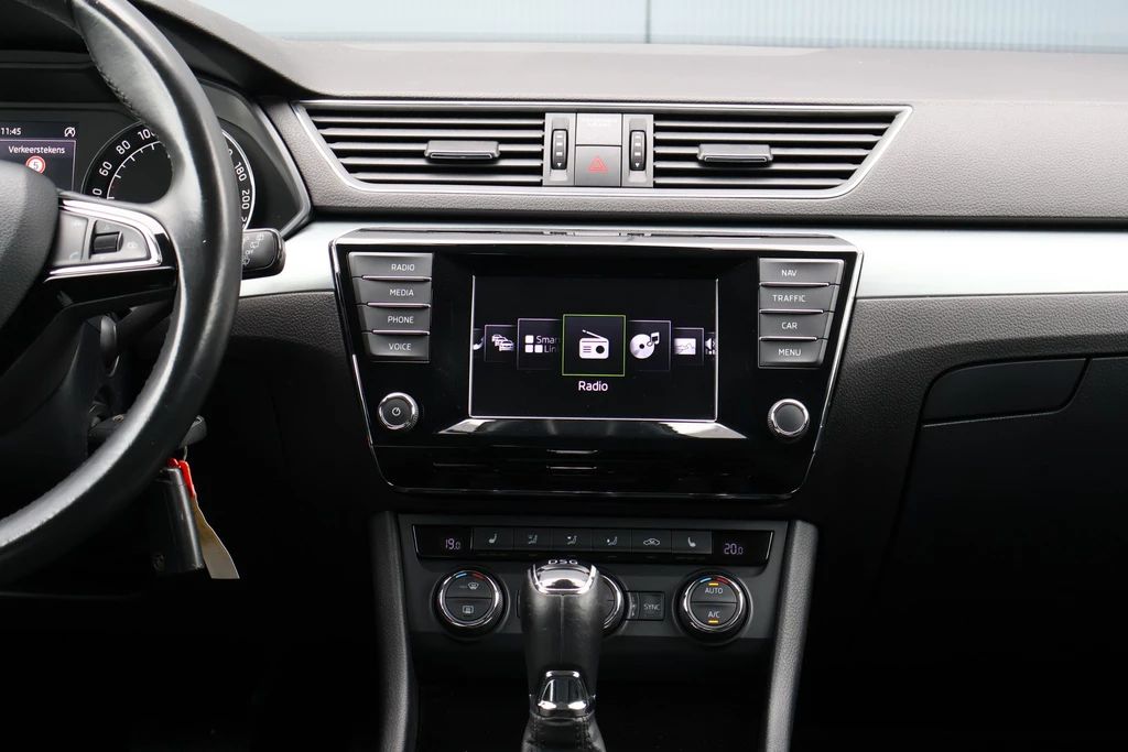 Škoda Superb – foto 18