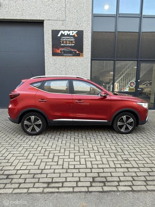 MG ZS EV – thumbnail 6