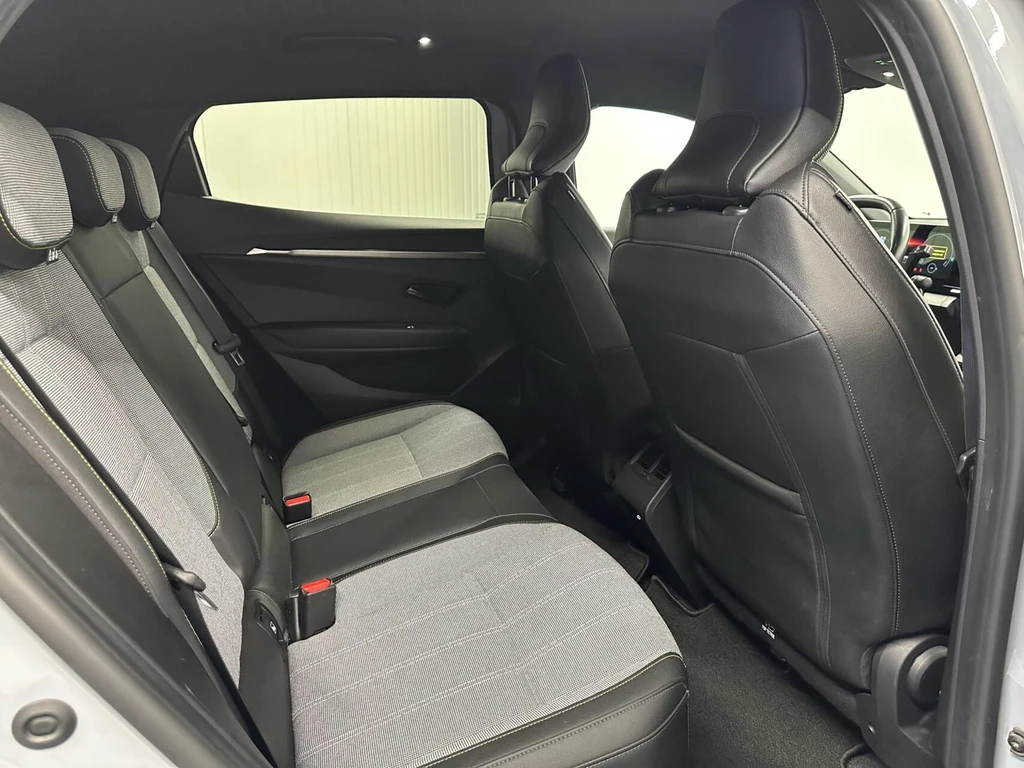 Renault Megane E-Tech – foto 14