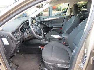Ford Focus – thumbnail 11