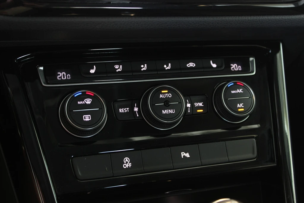 Volkswagen Touran – foto 20