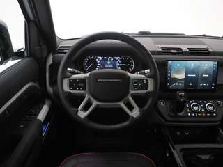 Land Rover Defender – thumbnail 38