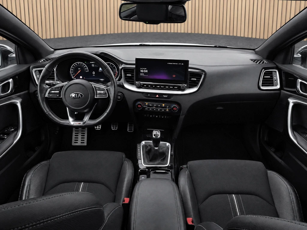Kia ProCeed – foto 21
